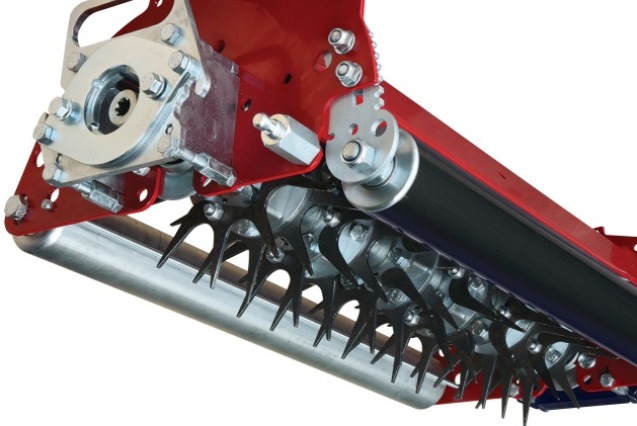 Dyna-Spiker for penetrating compacted ground