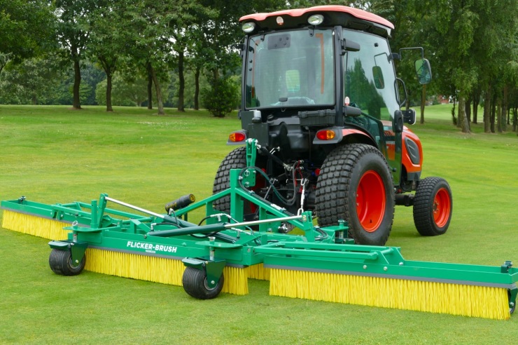 Preparing for Worm Casts in October with the Flicker Brush